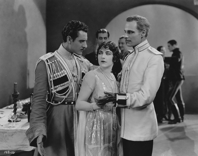 His Hour - Do filme - John Gilbert, Aileen Pringle