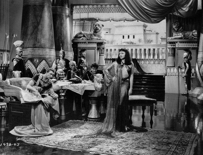 Cleopatra - Filmfotók - Warren William, Claudette Colbert