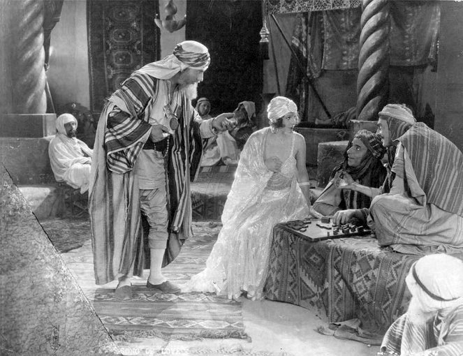The Song of Love - Z filmu - Norma Talmadge
