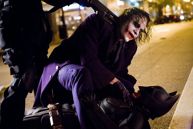 The Dark Knight - Photos - Heath Ledger, Christian Bale