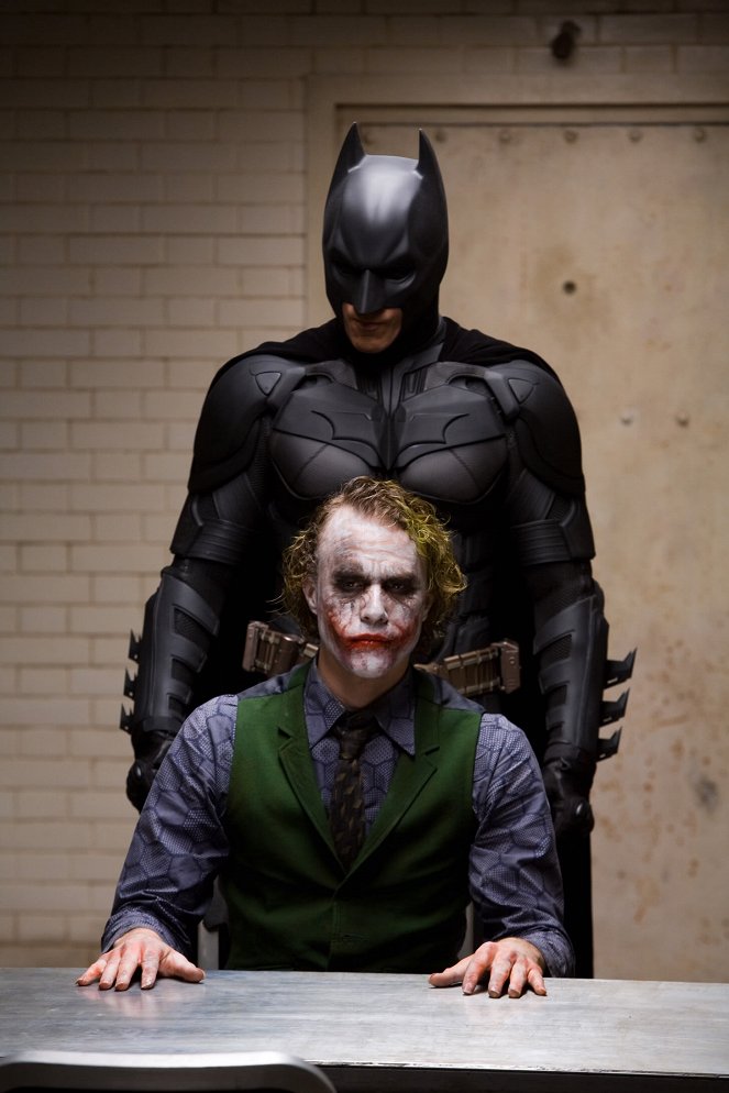 The Dark Knight - Photos - Christian Bale, Heath Ledger