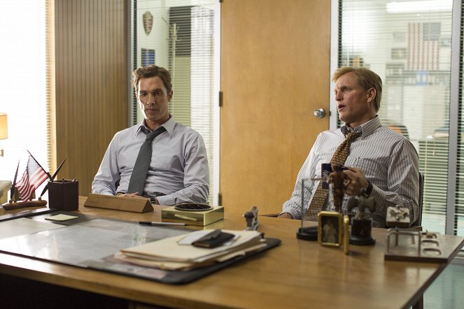 True Detective - Season 1 - Seeing Things - Photos - Matthew McConaughey, Woody Harrelson
