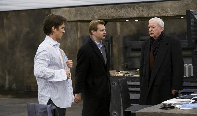 O Cavaleiro das Trevas - De filmagens - Christian Bale, Christopher Nolan, Michael Caine
