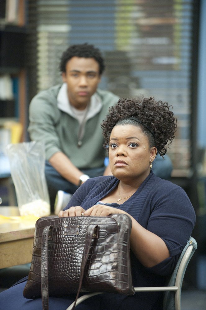 Community - Ein Kind, zwei Väter? - Filmfotos - Donald Glover, Yvette Nicole Brown