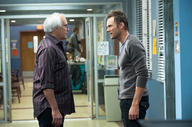 Community - Advanced Dungeons & Dragons - Photos - Chevy Chase, Joel McHale