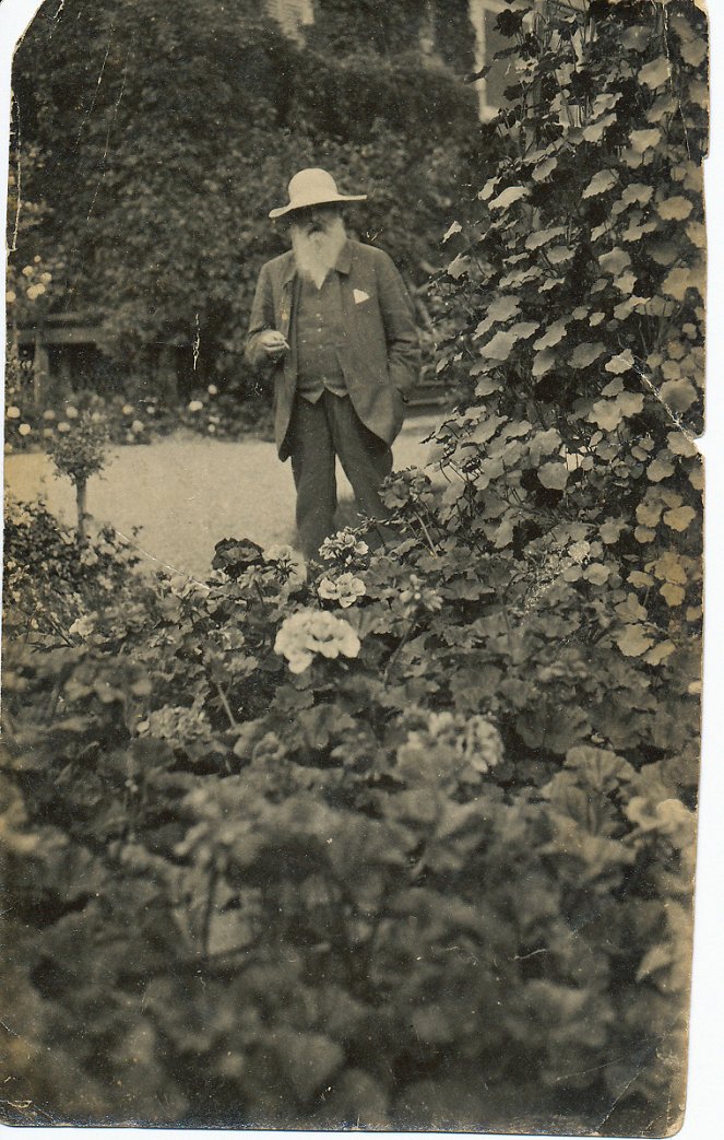 Claude Monet in Giverny, Alice's House - Photos