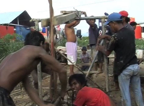Katastrophenhilfe in Banda Aceh - Van film