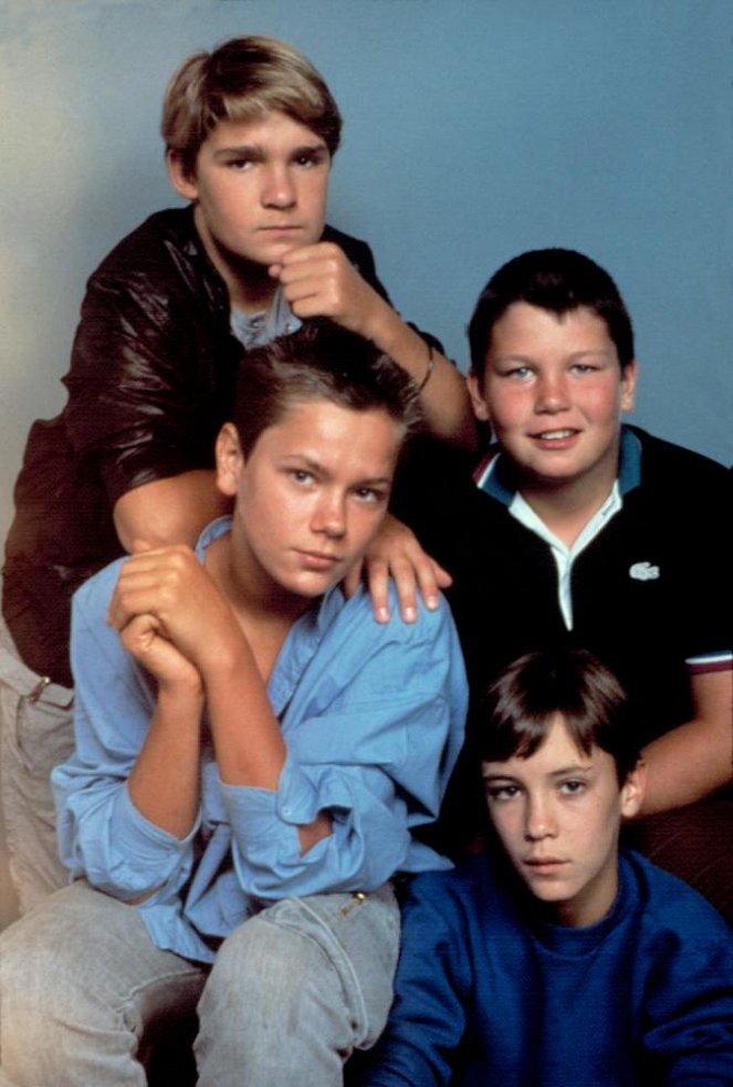 Stand by Me - Promo - Corey Feldman, River Phoenix, Jerry O'Connell, Wil Wheaton