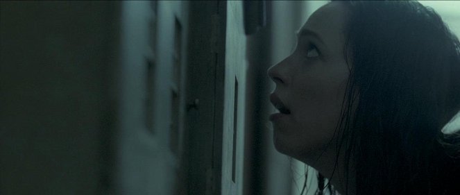 The Awakening - Van film - Rebecca Hall