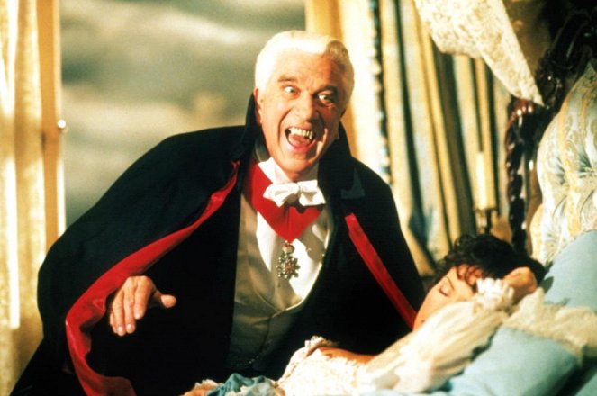 Dracula - Wampiry bez zębów - Z filmu - Leslie Nielsen