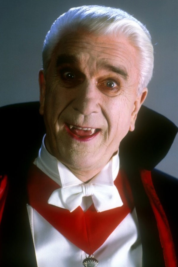 Mel Brooks' Dracula - Tot aber glücklich - Werbefoto - Leslie Nielsen