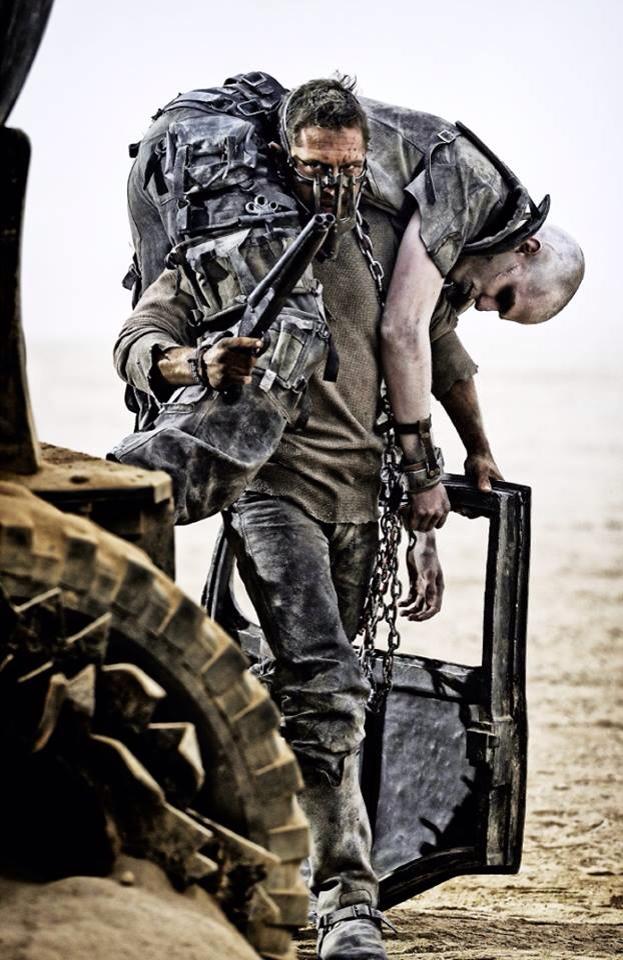 Mad Max: Fury Road - Filmfotos - Tom Hardy, Nicholas Hoult