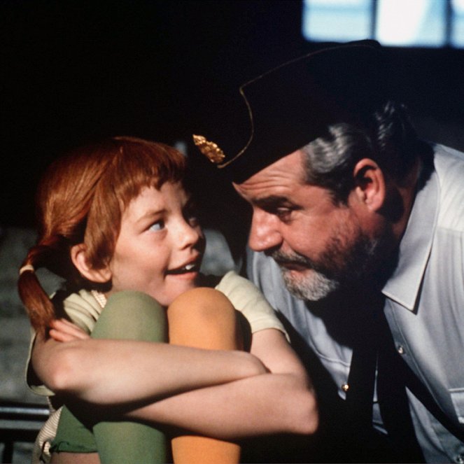 Astrid Lindgrens: Pippi Langstrumpf - Filmfotos - Inger Nilsson, Benno Sterzenbach