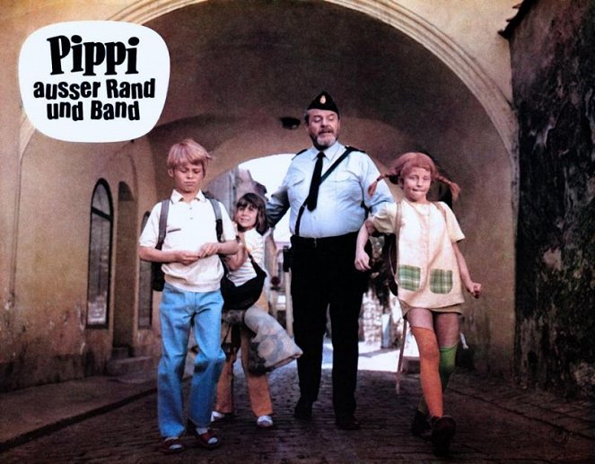På rymmen med Pippi Långstrump - Lobby karty - Pär Sundberg, Maria Persson, Benno Sterzenbach, Inger Nilsson