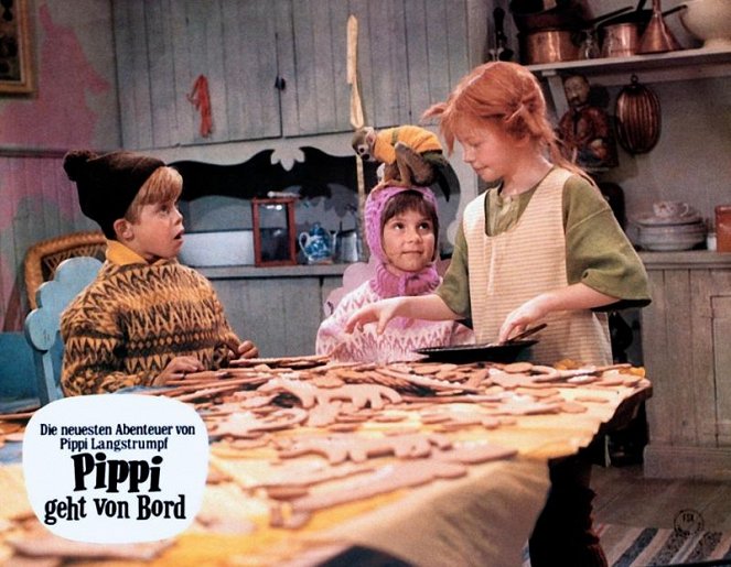 Pippi Goes On Board - Lobby Cards - Pär Sundberg, Maria Persson, Inger Nilsson