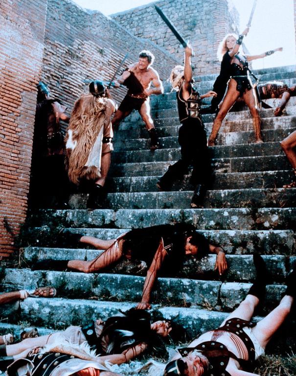 Sedm slavných gladiátorů - Z filmu - Brad Harris, Sybil Danning