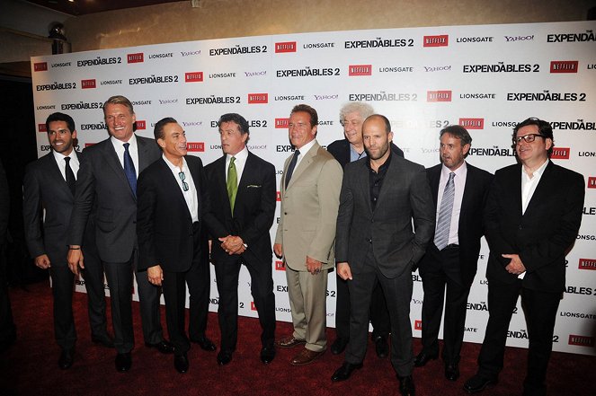 Expendables: Postradatelní 2 - Z akcí - Scott Adkins, Dolph Lundgren, Jean-Claude Van Damme, Sylvester Stallone, Arnold Schwarzenegger, Jason Statham
