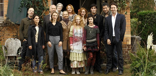 Die Vampirschwestern - Kuvat kuvauksista - Marta Martin, Christiane Paul, Stipe Erceg, Laura Antonia Roge, Wolfgang Groos