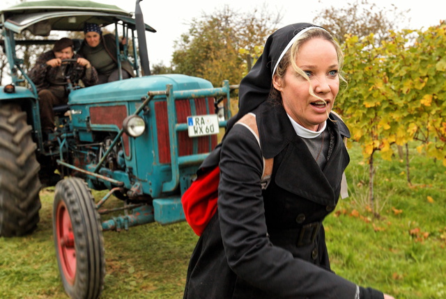 Die Nonne und der Kommissar - Verflucht - Filmfotos - Ann-Kathrin Kramer