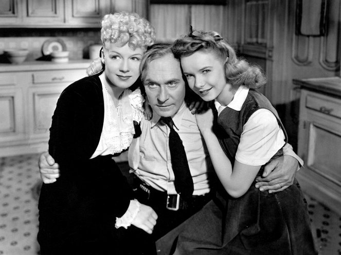 The Miracle of Morgan's Creek - Promo - Betty Hutton, William Demarest, Diana Lynn