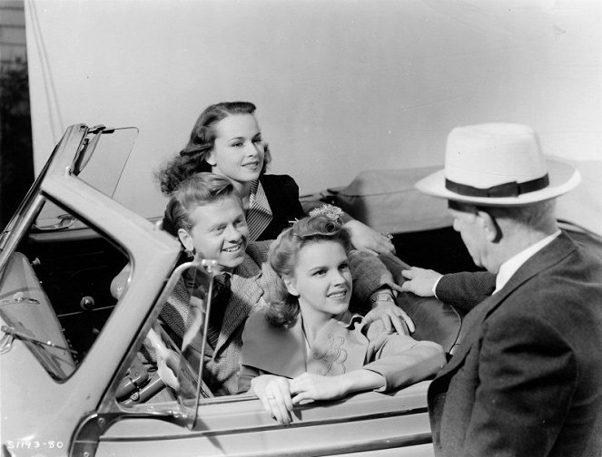 Life Begins for Andy Hardy - Filmfotók - Mickey Rooney, Patricia Dane, Judy Garland