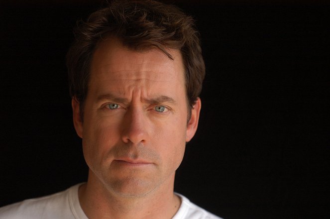 Greg Kinnear