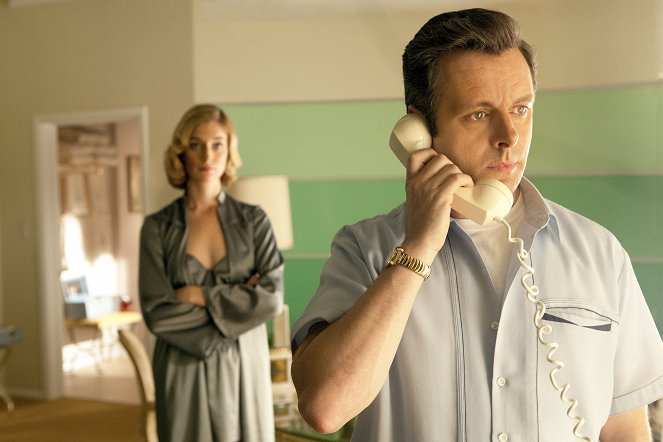 Masters of Sex - Brave New World - Photos - Caitlin Fitzgerald, Michael Sheen