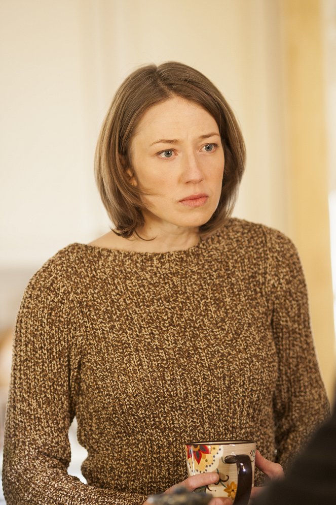 A hátrahagyottak - Two Boats and a Helicopter - Filmfotók - Carrie Coon