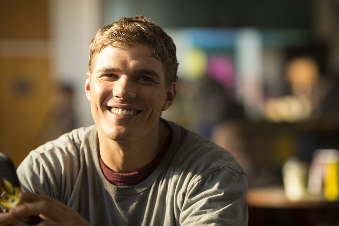The Leftovers - B.J. and the A.C. - Film - Chris Zylka