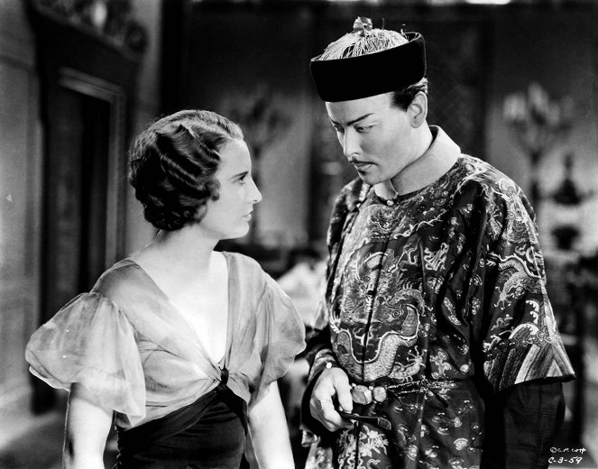 The Bitter Tea of General Yen - Do filme - Barbara Stanwyck, Nils Asther