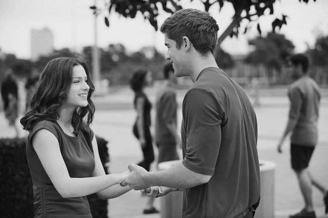 The Giver - De la película - Odeya Rush, Brenton Thwaites