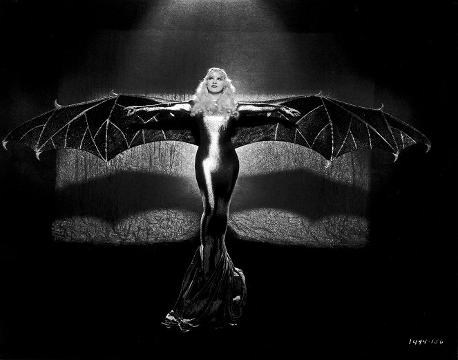 A kilencvenes évek szépe - Filmfotók - Mae West