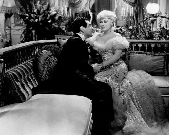 A kilencvenes évek szépe - Filmfotók - Johnny Mack Brown, Mae West