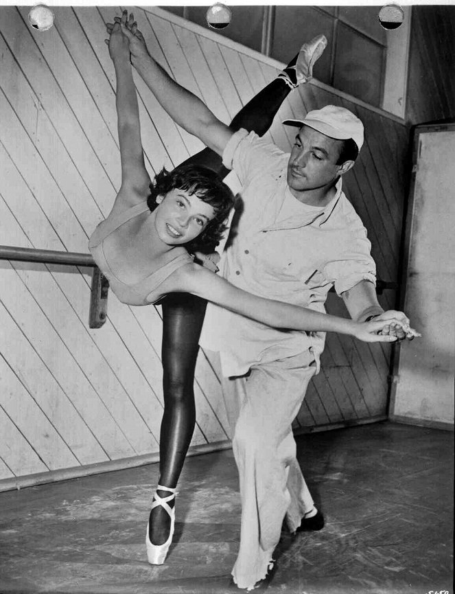 An American in Paris - Van de set - Leslie Caron, Gene Kelly