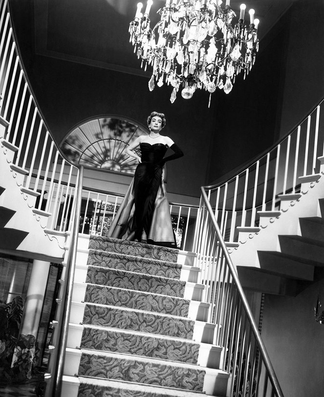Queen Bee - Filmfotos - Joan Crawford