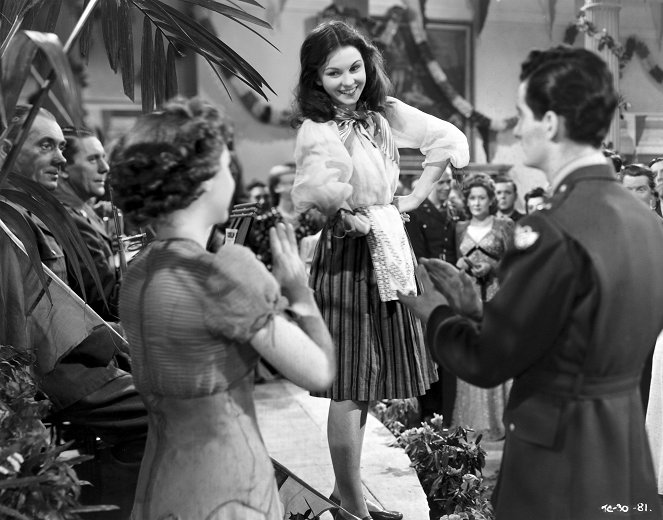 The Way to the Stars - Film - Jean Simmons