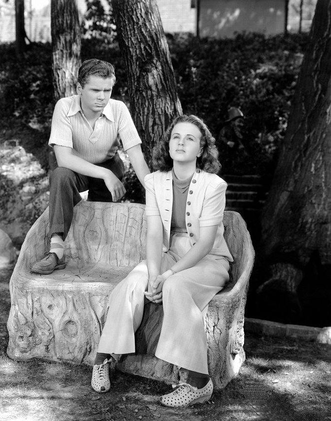Első tavasz - Filmfotók - Jackie Cooper, Deanna Durbin