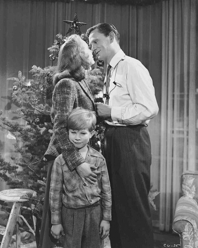 Holiday Affair - Photos - Janet Leigh, Wendell Corey
