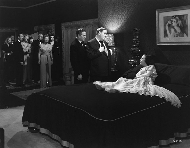 Because of Him - Filmfotos - Charles Laughton, Deanna Durbin