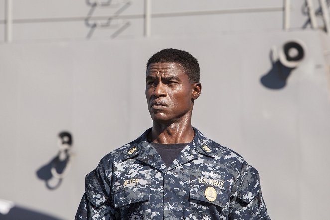 The Last Ship - L'Or bleu - Film - Charles Parnell