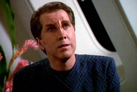 Star Trek: Voyager - Season 3 - Sacred Ground - Van film - Harry Groener
