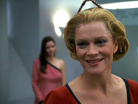 Star Trek: Voyager - Season 3 - Favorite Son - Photos - Deborah May