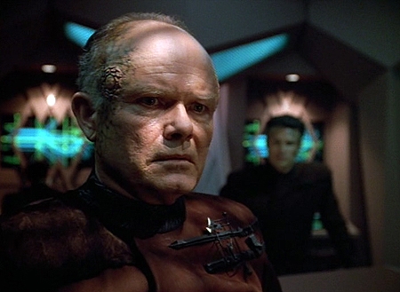 Star Trek: Voyager - Season 4 - Year of Hell - Photos - Kurtwood Smith