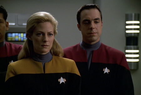 Star Trek - Raumschiff Voyager - Equinox - Teil 1 - Filmfotos - Olivia Birkelund, Titus Welliver