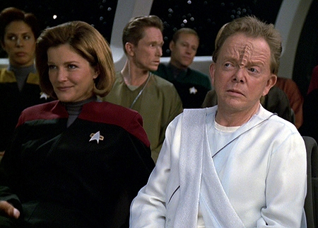 Star Trek: Voyager - Season 6 - Virtuoso - Photos - Kate Mulgrew, Paul Williams
