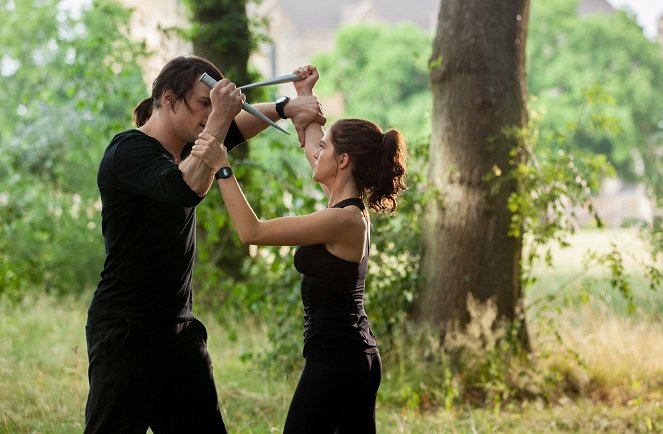 Vampire Academy - Photos - Danila Kozlovsky, Zoey Deutch