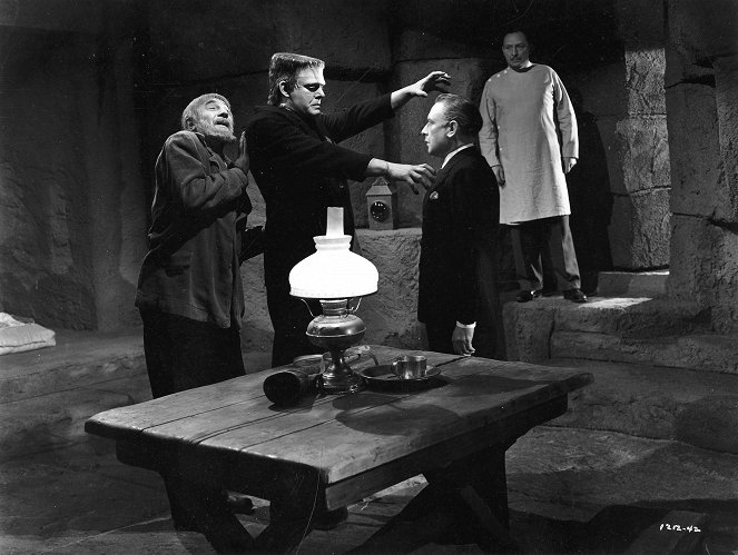 Frankensteinův duch - Z filmu - Bela Lugosi, Lon Chaney Jr., Cedric Hardwicke, Lionel Atwill
