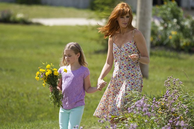 Heaven Is for Real - Photos - Lane Styles, Kelly Reilly