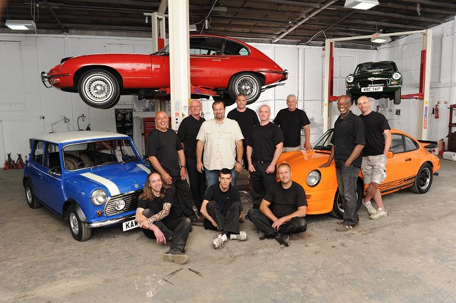 Classic Car Rescue - Photos - Bernie Fineman, Mario Pacione