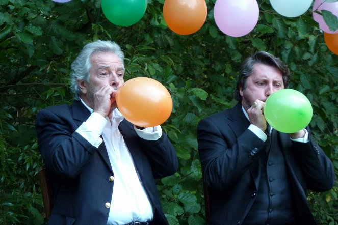 Granny's Funeral - Photos - Pierre Arditi, Bruno Podalydès